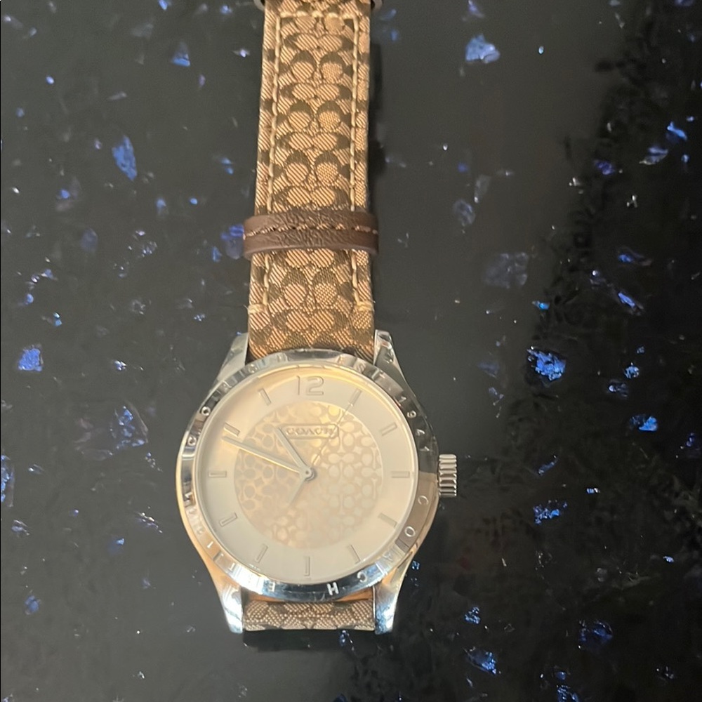 Coach Silver And Gray Patterned Watch - image 3